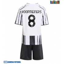 Camisa de Futebol Juventus Teun Koopmeiners #8 Equipamento Principal Infantil 2025-26 Manga Curta (+ Calças curtas)